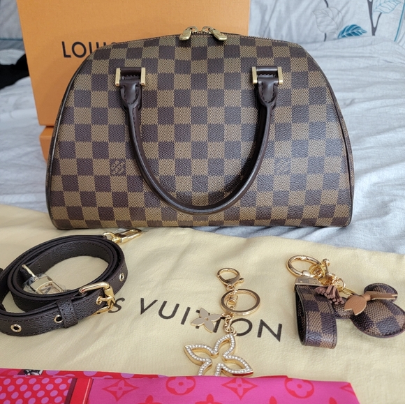 💕Louis Vuitton Damier Ebene Ribera MM💕 - Picture 5 of 17